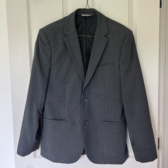 Le Chateau Mens suit jacket, vest and pants - Picture 1 of 7